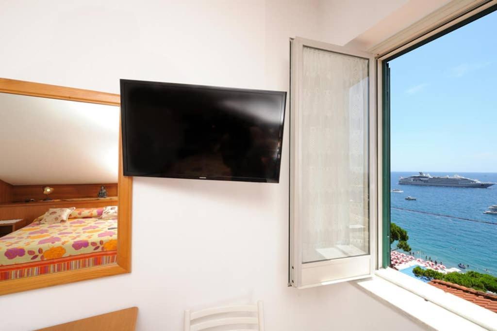 Mamma Rosanna - Apartment In Amalfi With Terrace Eksteriør billede