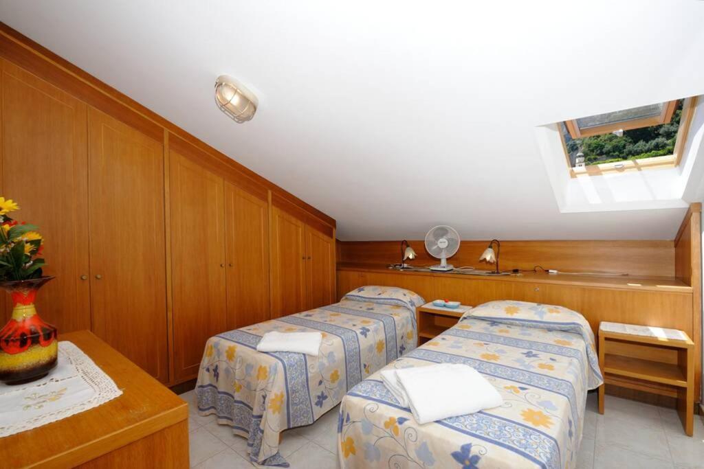 Mamma Rosanna - Apartment In Amalfi With Terrace Eksteriør billede