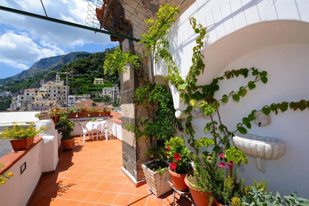 Mamma Rosanna - Apartment In Amalfi With Terrace Eksteriør billede