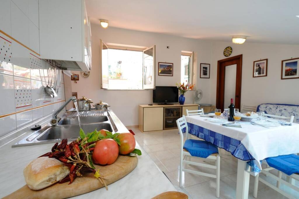 Mamma Rosanna - Apartment In Amalfi With Terrace Eksteriør billede