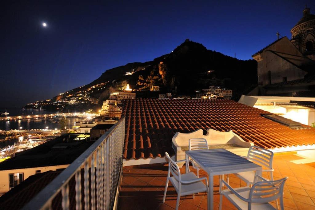 Mamma Rosanna - Apartment In Amalfi With Terrace Eksteriør billede