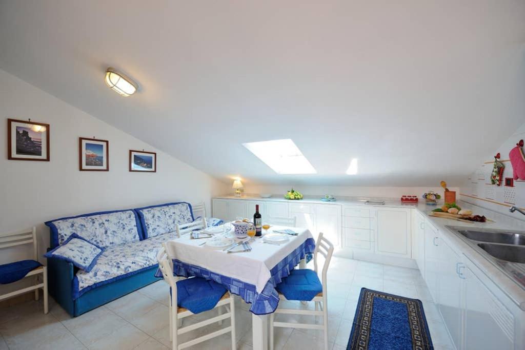 Mamma Rosanna - Apartment In Amalfi With Terrace Eksteriør billede