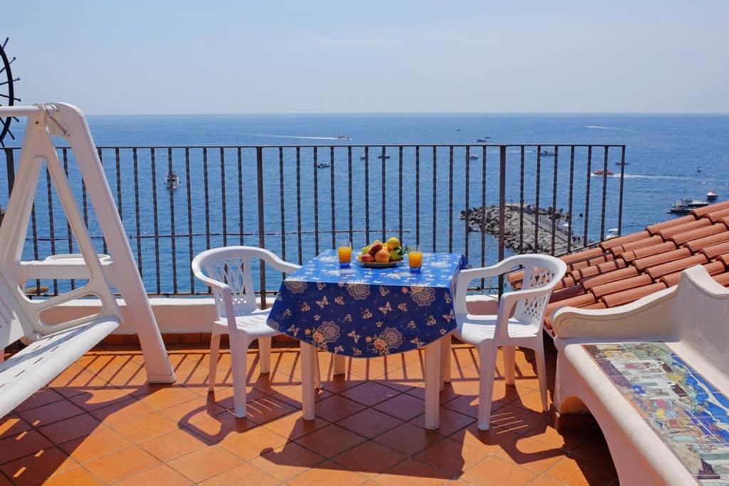 Mamma Rosanna - Apartment In Amalfi With Terrace Eksteriør billede